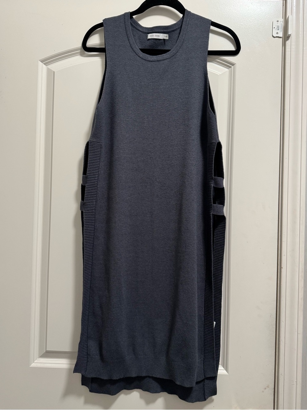 Mer Sea Gray Knit Top Long Stretch S/M Sleeveless Side Slit Strap Sweater